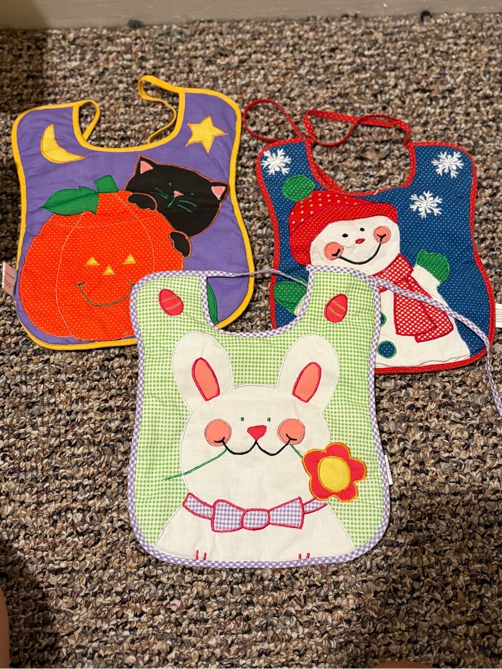 VTG Set of 3 Embroidered Reversible Bibs